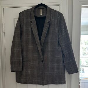 Mural Plaid Single-Button Oversized Blazer in Brown and Black